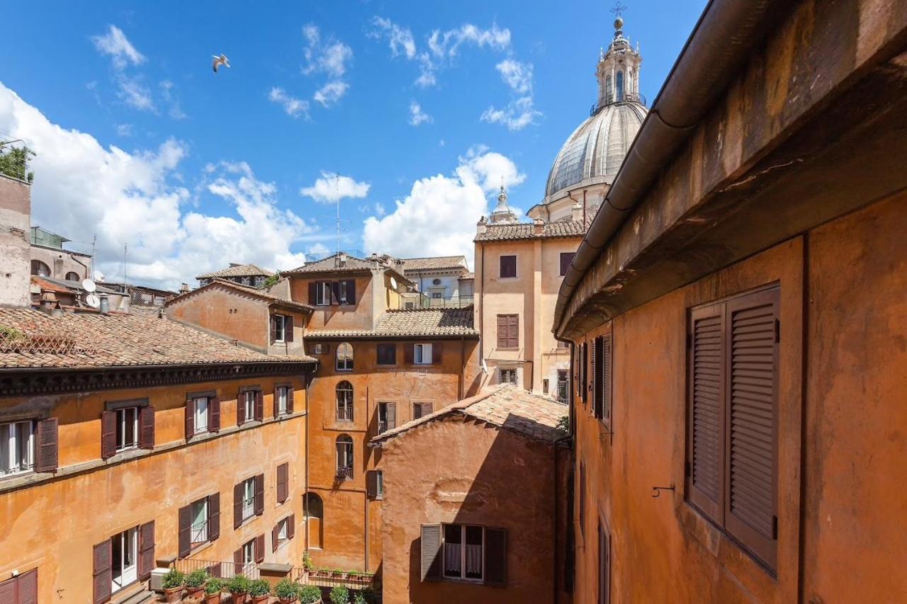 Appartamento Via Del Teatro Pace — Photos 1